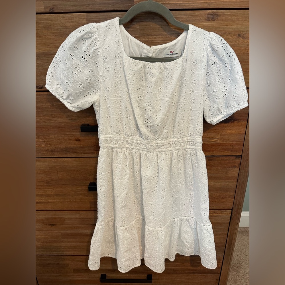Vineyard Vines Girls' White Eyelet Puff-Sleeve Dress, XL (16)